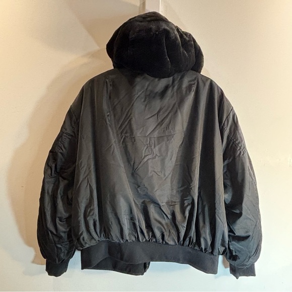 ZARA Sz M Reversible Hooded Jacket Shiny Side and Fuzzy Side Multiple Pockets - Picture 5 of 8